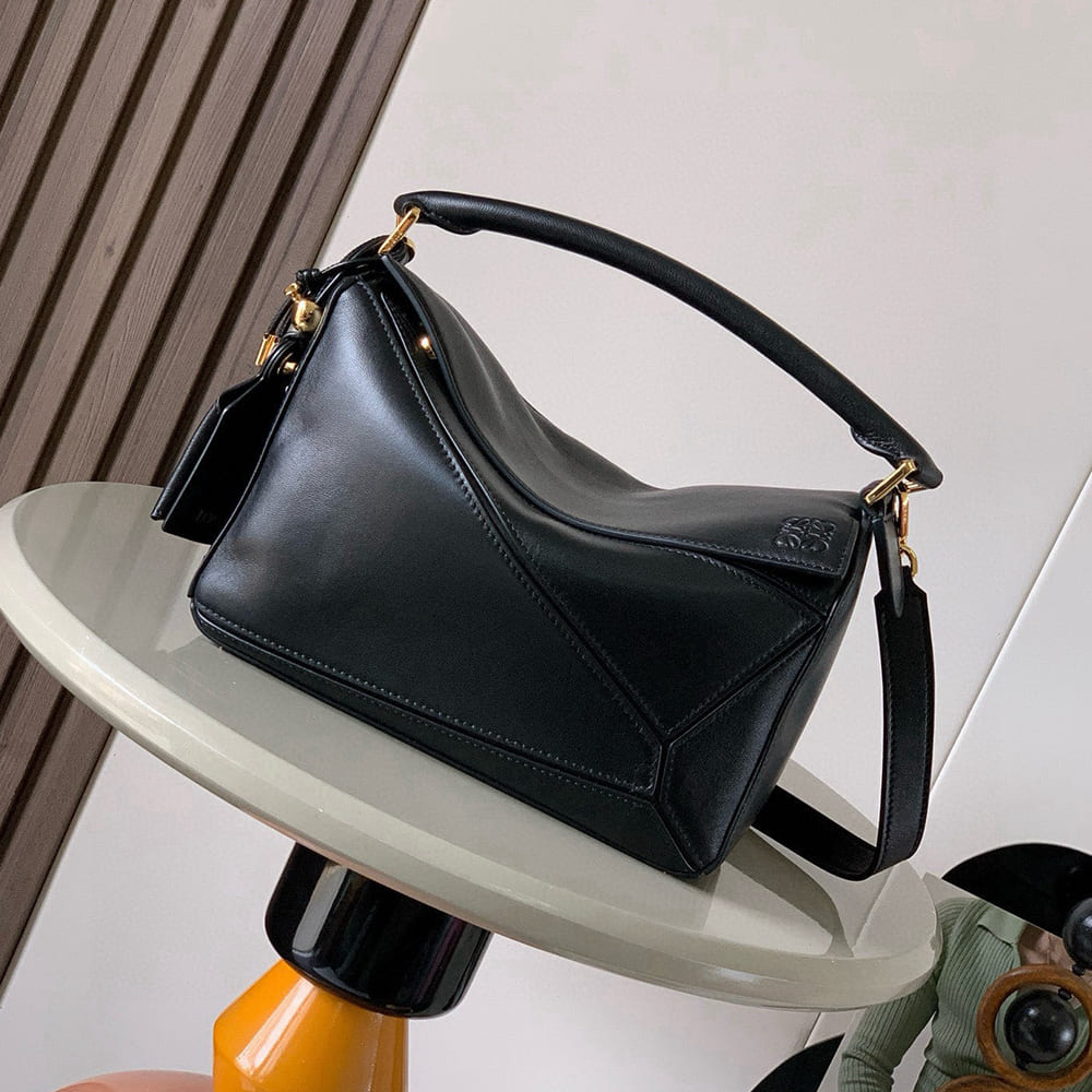 Loewe Small Featherlight Puzzle bag in nappa lambskin(HIGH-END GRADE)