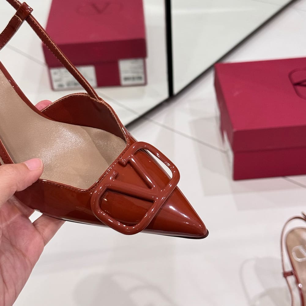 VALENTINO VLOGO SIGNATURE patent leather lace-up high heels (heel height 8 cm)