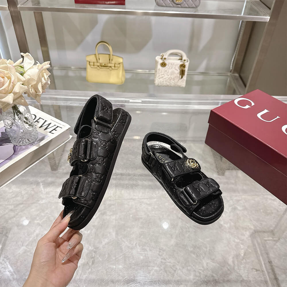 GUCCI Women s sandal with Double G