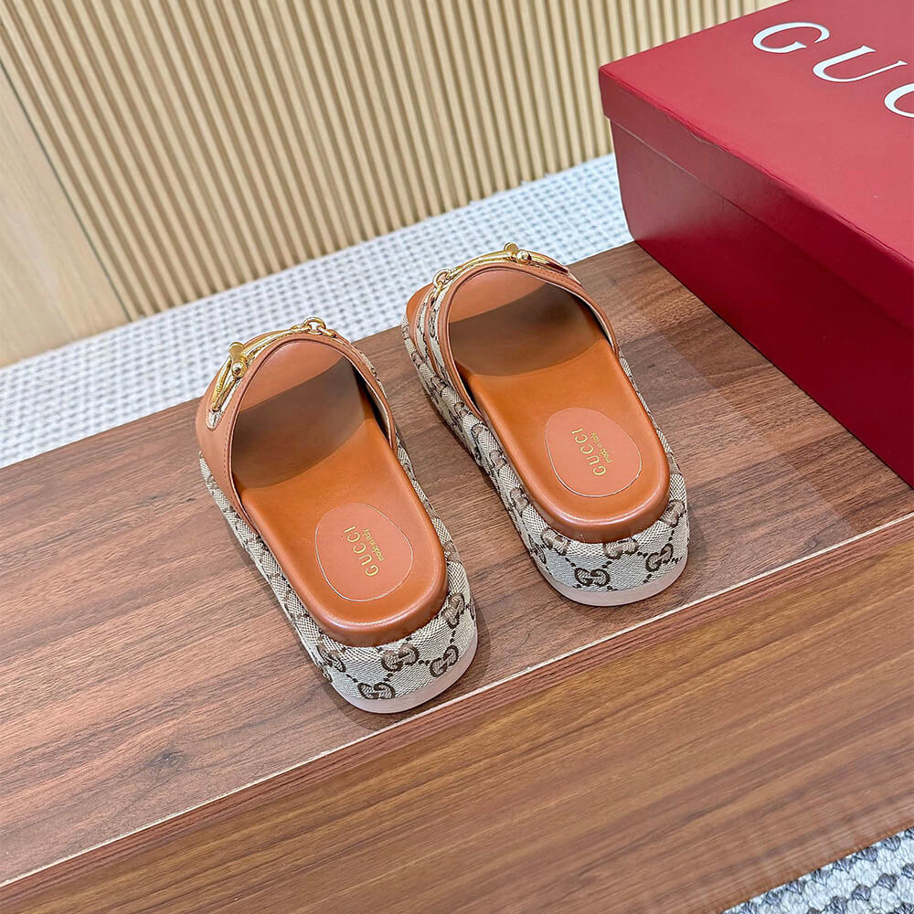 GUCCI Women s platform slide sandal