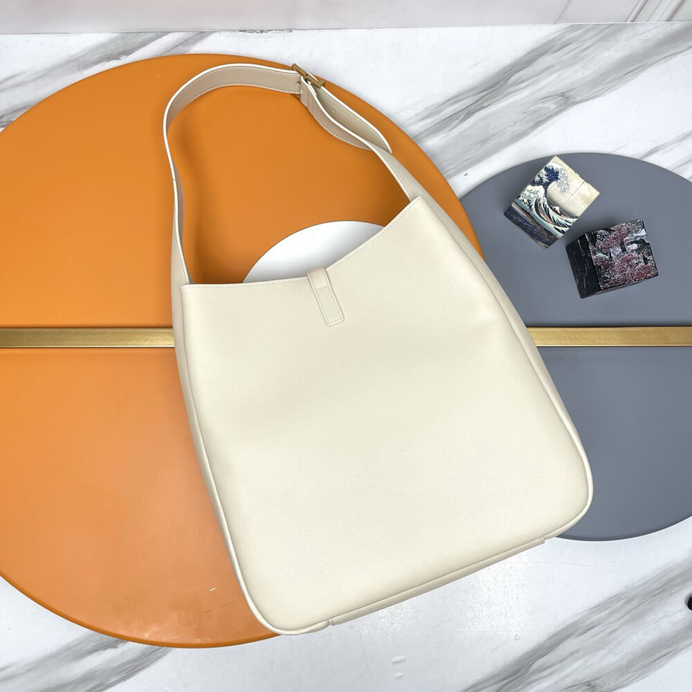 YSL LE 5 �� 7 supple LARGE