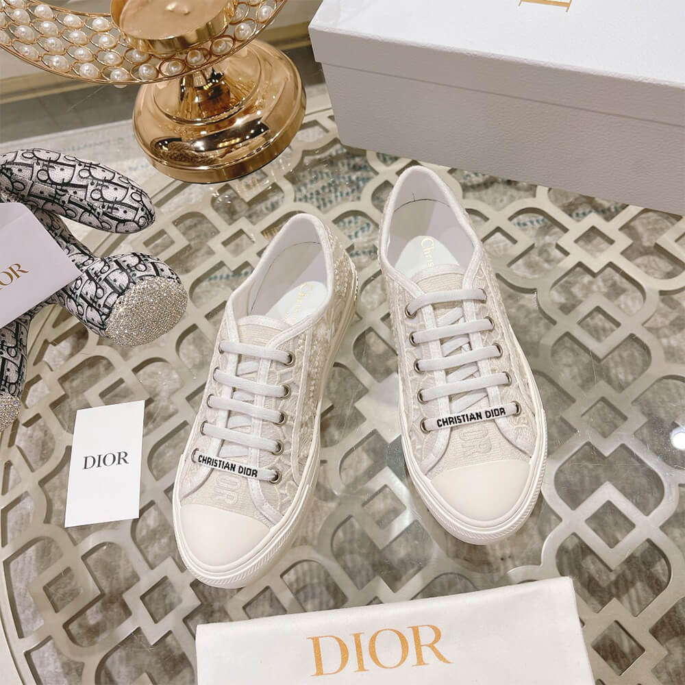 WALK N DIOR SNEAKER
