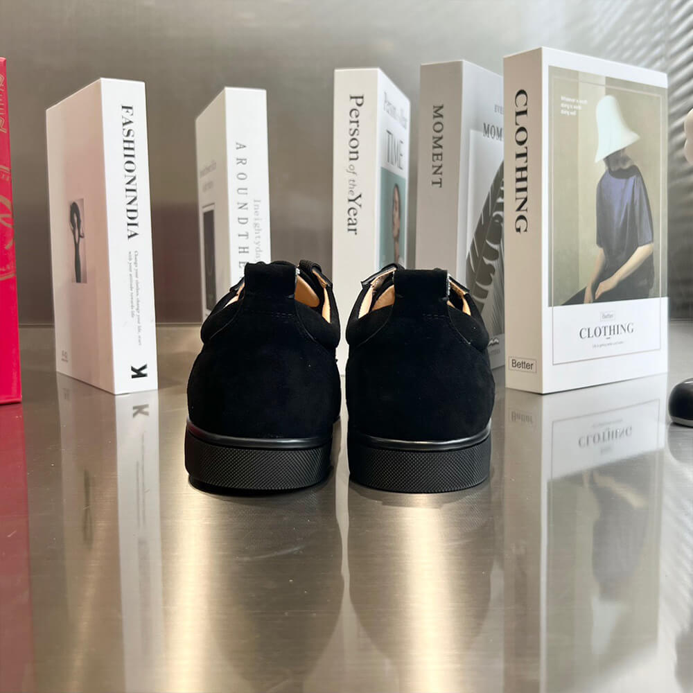 Christian Louboutin Louis Junior Spikes