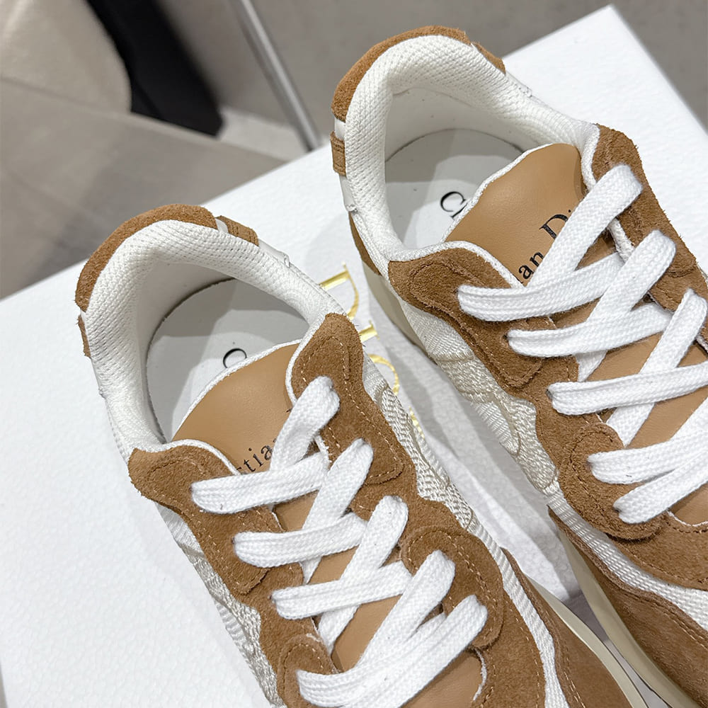 C est Dior Sneaker
