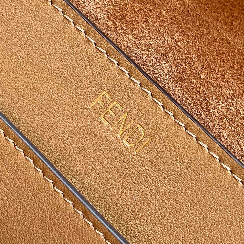 FENDI Peekaboo Soft Medium(HIGH-END GRADE)