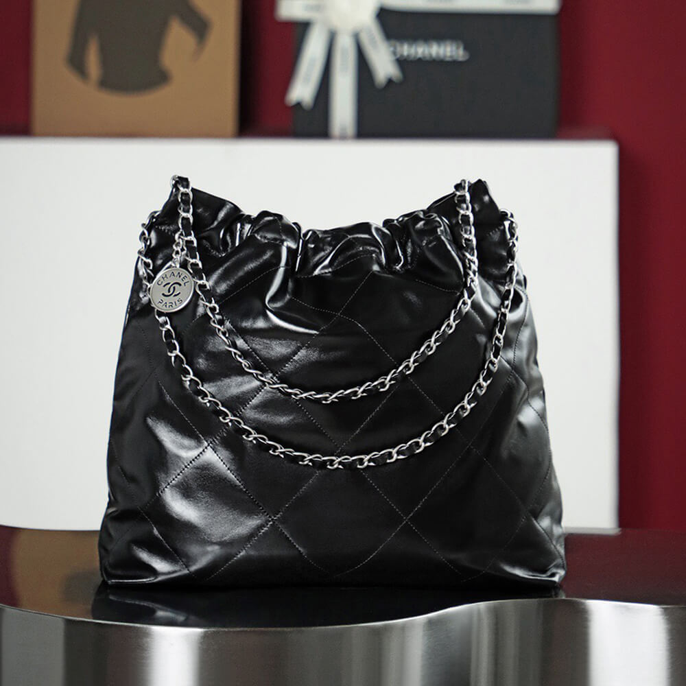CHANEL 22 HANDBAG(tax-free grade)