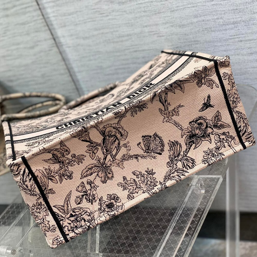 LARGE DIOR BOOK TOTE