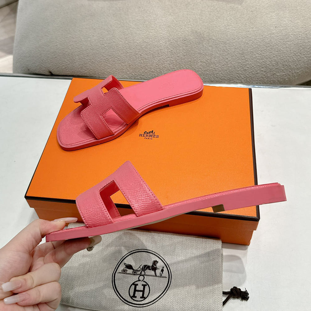 HERMES Oran sandal