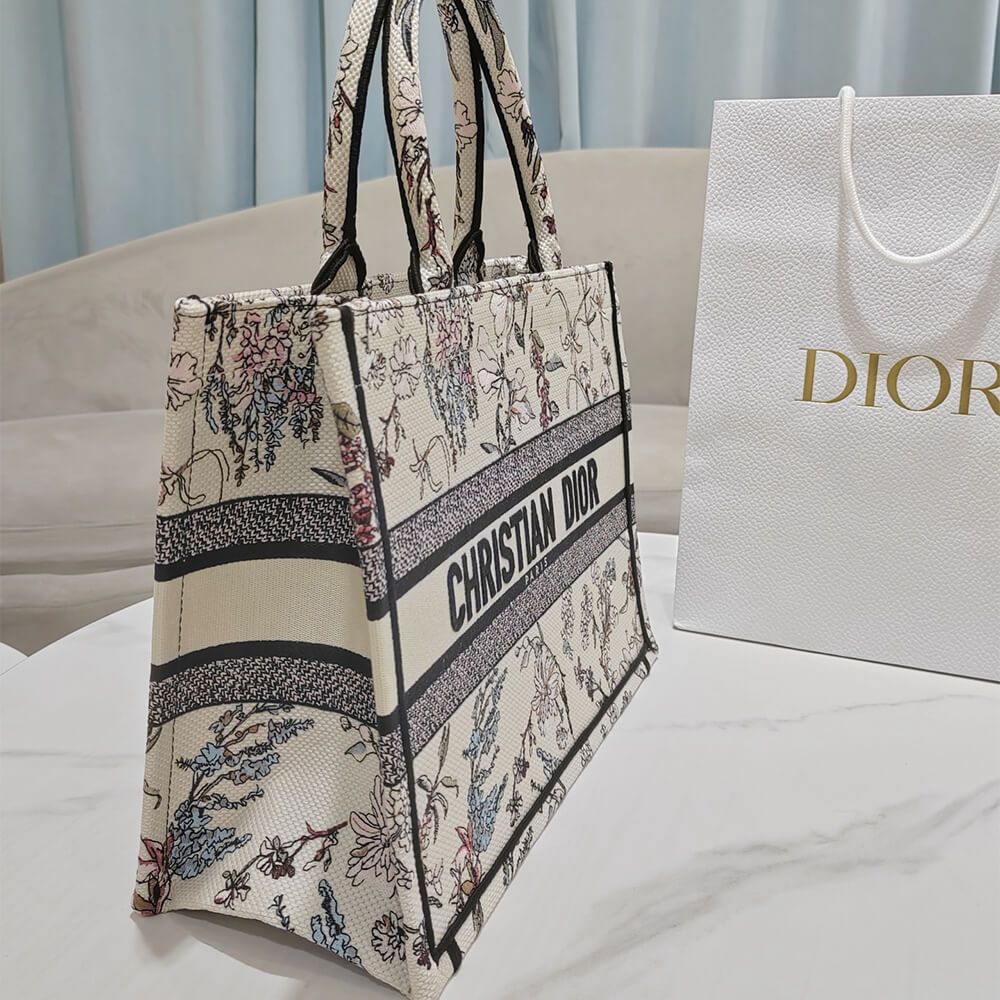 Medium Dior Book Tote