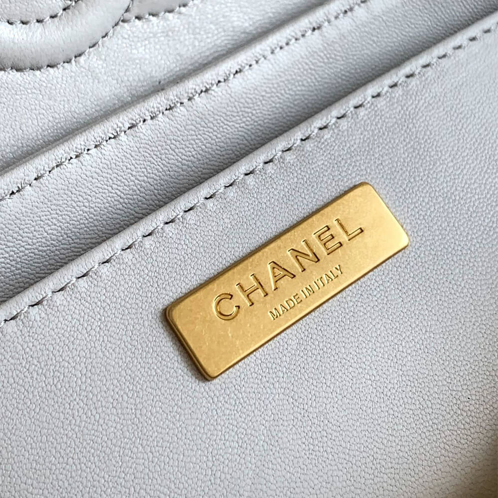 CHANEL Mini Flap Bag with Top Handle(HIGH-END GRADE)