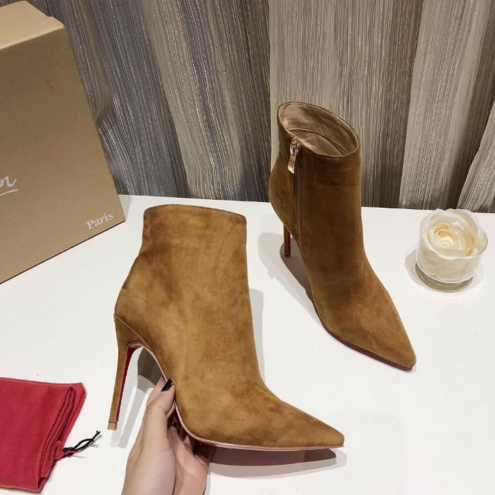 Christian Louboutin So Kate Booty (100 mm)