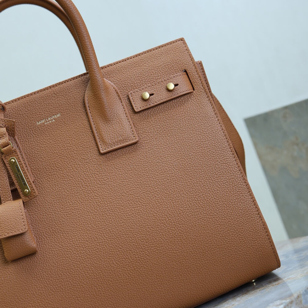 YSL SAC DE JOUR IN SUPPLE GRAINED LEATHER   SMALL(HIGH-END GRADE)