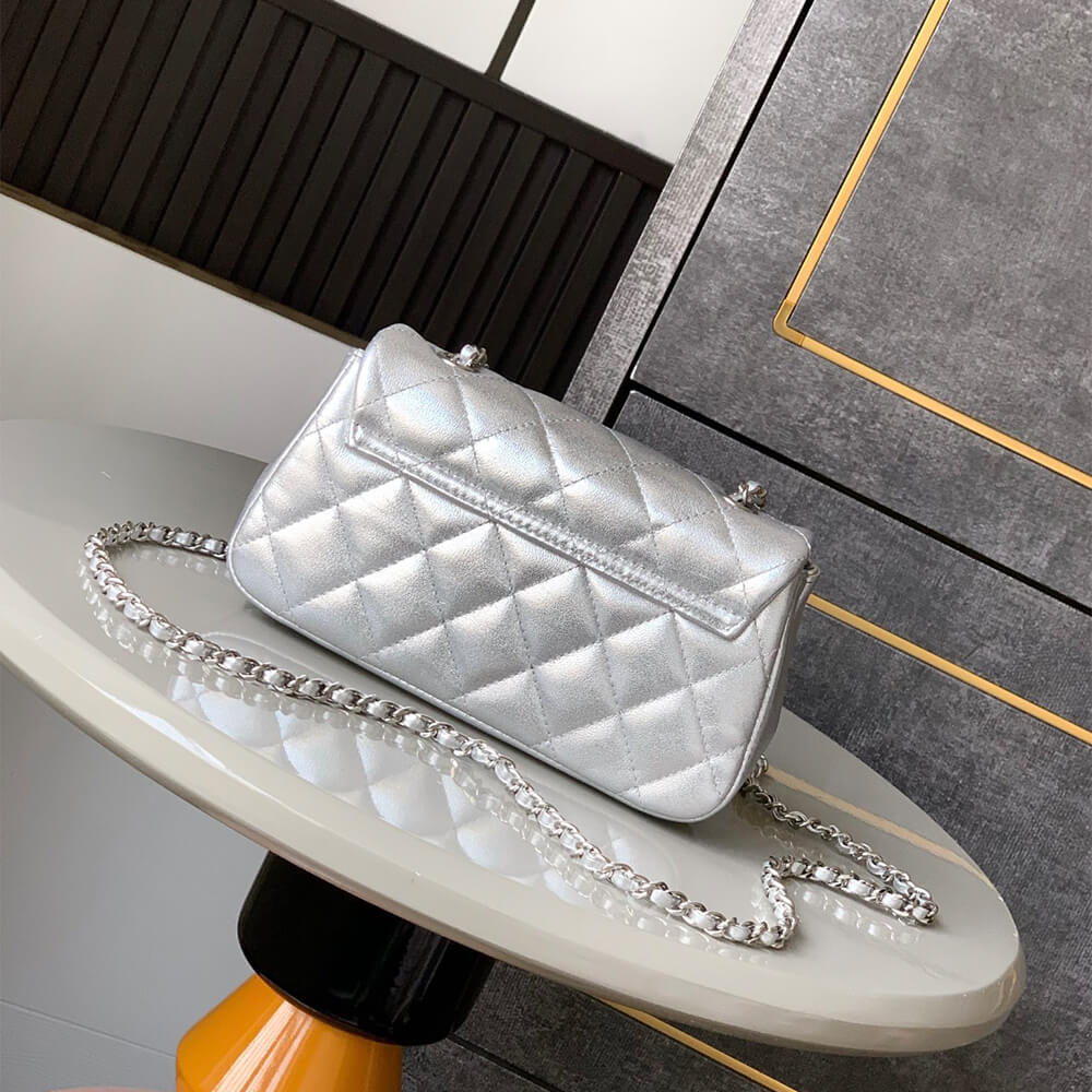 Chanel FLAP PHONE HOLDER WITH CHAIN(HIGH-END GRADE)